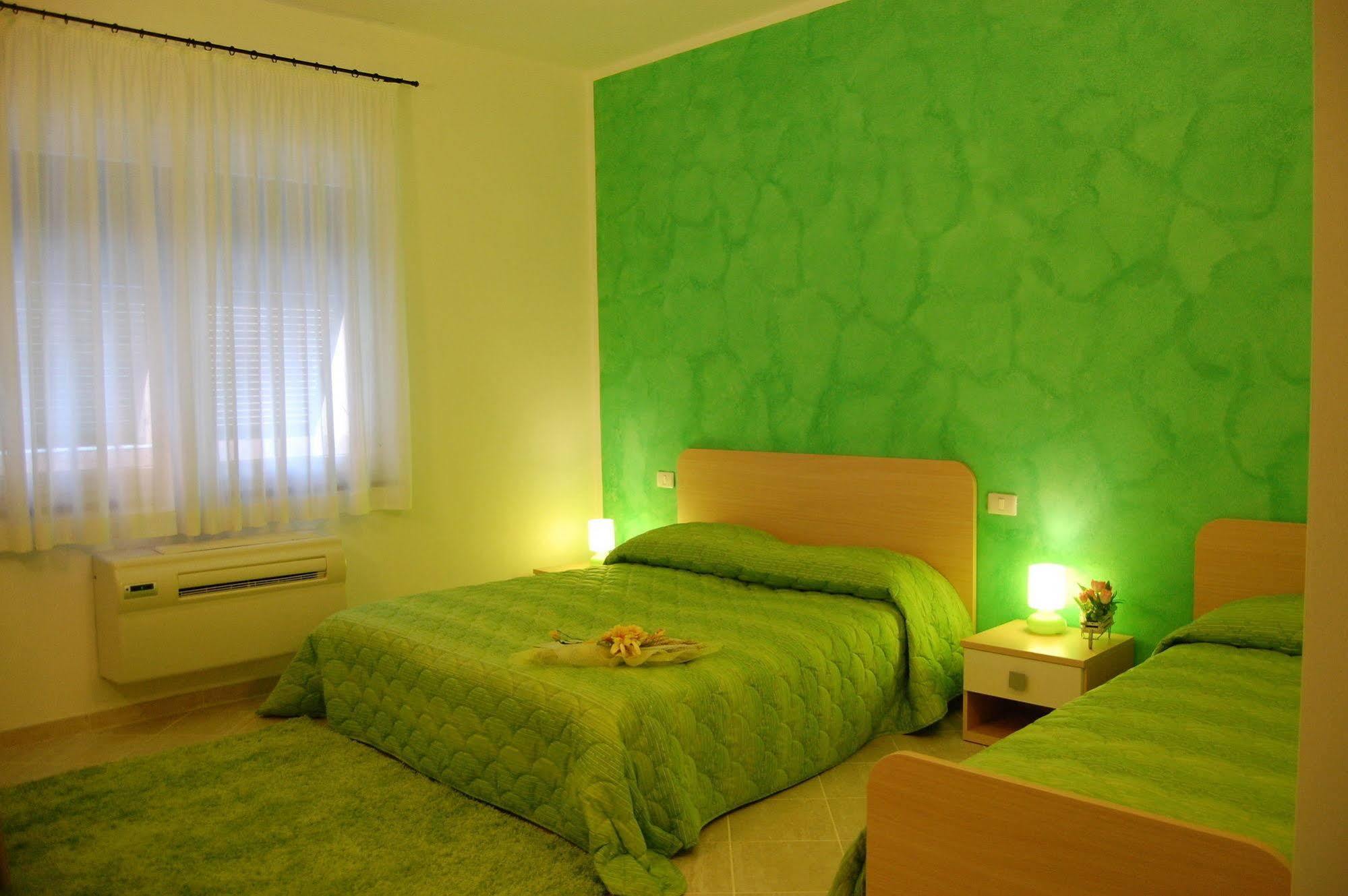 Green Quiet Affittacamere Pignone Luaran gambar